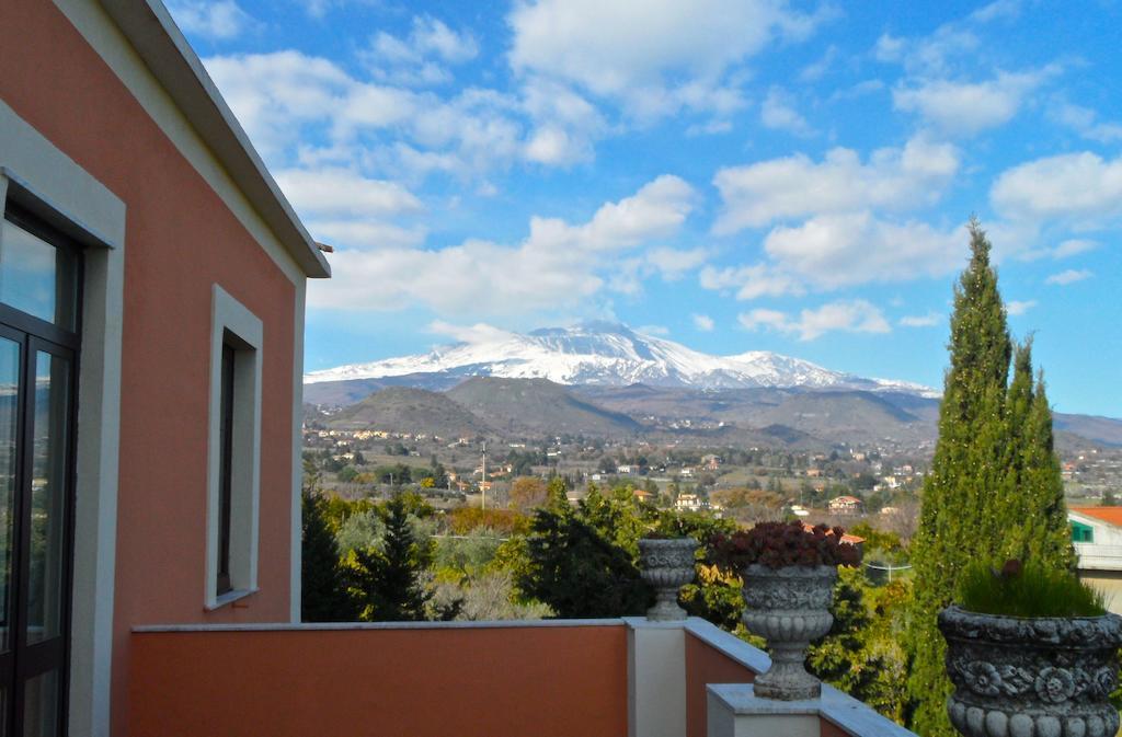 Villa Bonaccorso - Antica E Maestosa Villa Con Piscina Ai Piedi Dell'Etna Viagrande Δωμάτιο φωτογραφία