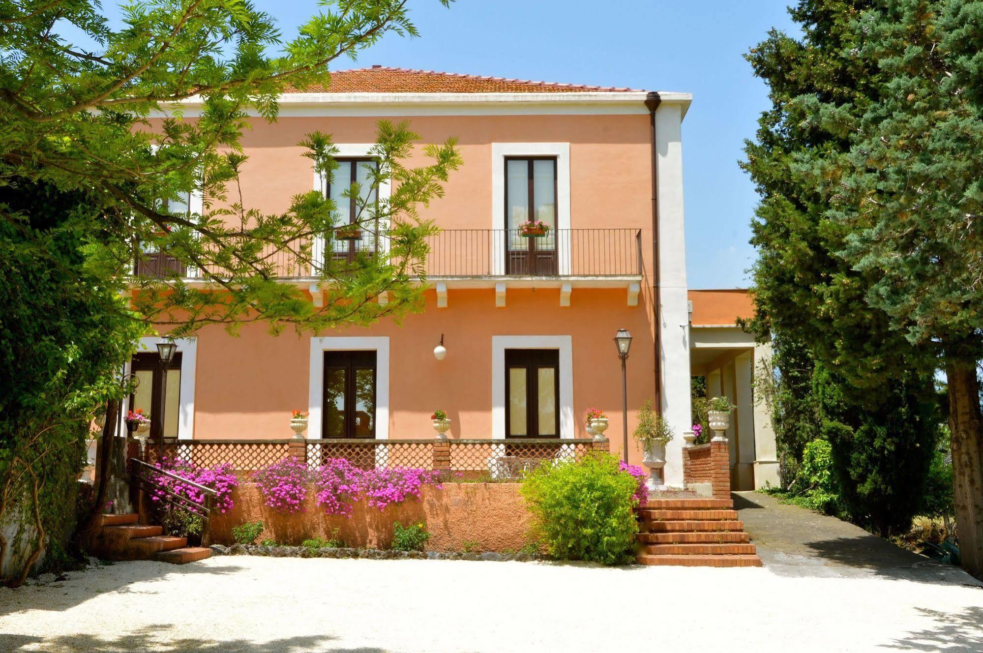 Villa Bonaccorso - Antica E Maestosa Villa Con Piscina Ai Piedi Dell'Etna Viagrande Εξωτερικό φωτογραφία